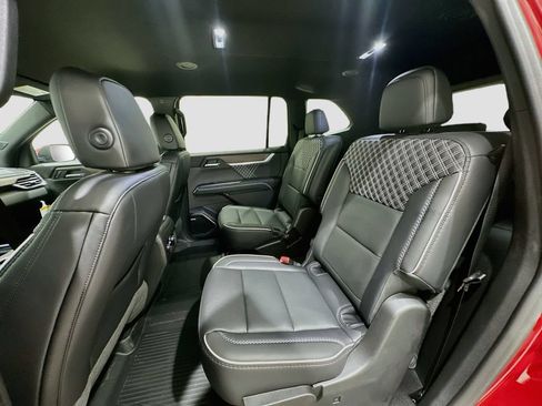 New 2026 GMC Acadia Denali w/ Super Cruise Package FWD image 25