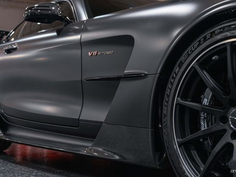 Used 2021 Mercedes-Benz AMG GT Black Series image 14