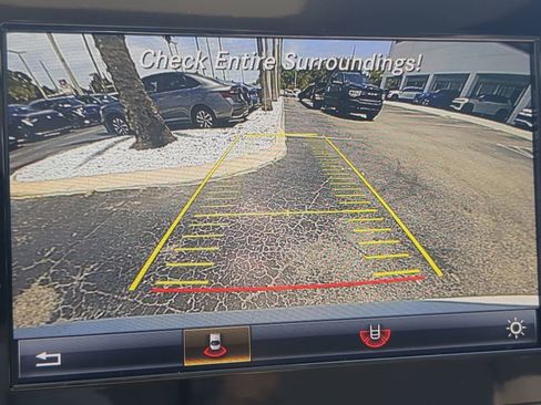 Used 2017 Mercedes-Benz C 300 4MATIC Sedan image 23
