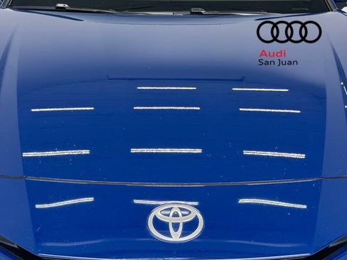 Used 2025 Toyota Camry SE image 3