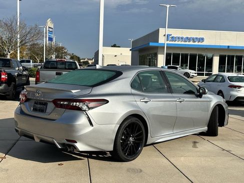 Used 2024 Toyota Camry XSE image 28