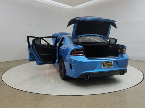 Used 2019 Dodge Charger Scat Pack RWD image 13