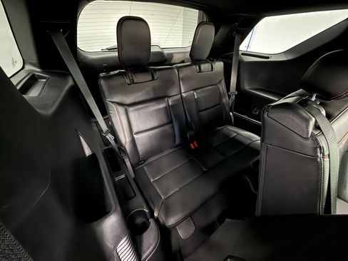 Used 2022 Ford Explorer ST-Line AWD/4WD image 26
