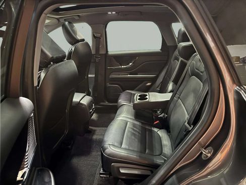 Certified 2022 Lincoln Corsair AWD w/ Premium Package image 24
