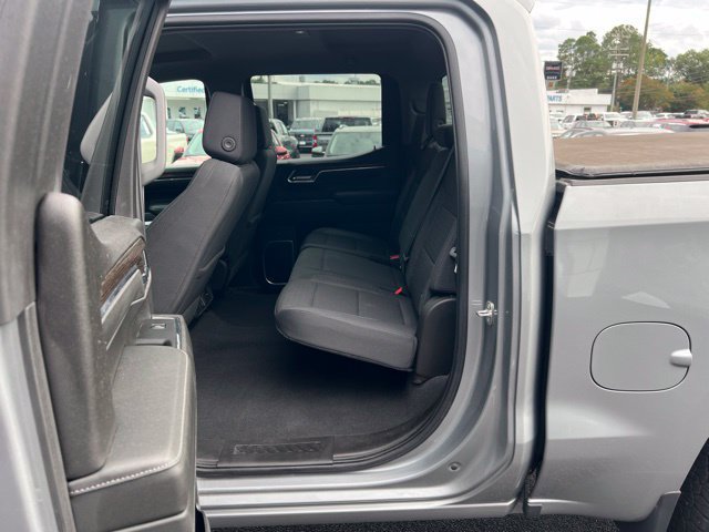 Used 2023 Chevrolet Silverado 1500 LT AWD/4WD image 11