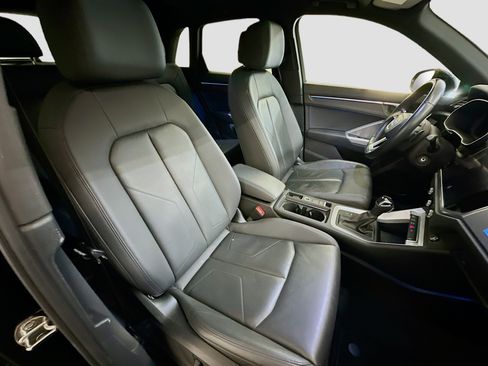 Used 2022 Audi Q3 2.0T Premium Plus w/ Premium Plus Package image 33