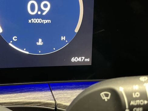 Used 2024 Hyundai Santa Fe Limited image 6