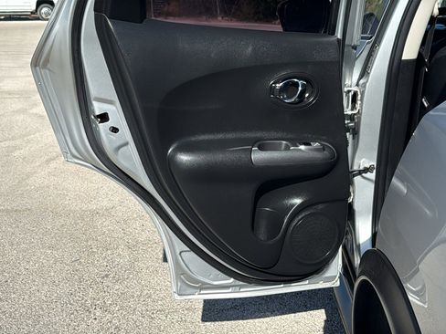 Used 2017 Nissan Juke S image 13