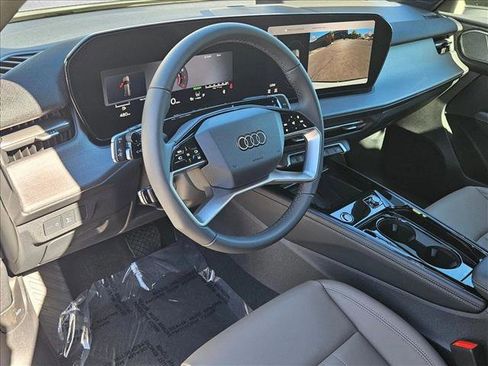 New 2026 Audi Q3 quattro 2.0T AWD/4WD image 3