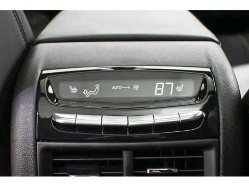 Certified 2023 Cadillac XT5 Premium Luxury w/ Technology Package image 27