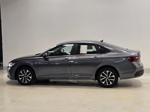Used 2025 Volkswagen Jetta S FWD image 4