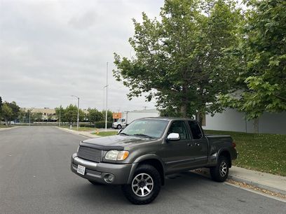 Used 2004 Toyota Tundra SR5 w/ SR5 Extra Value Pkg