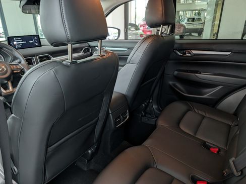 Certified 2025 MAZDA CX-5 AWD 2.5 S w/ Select Package image 13
