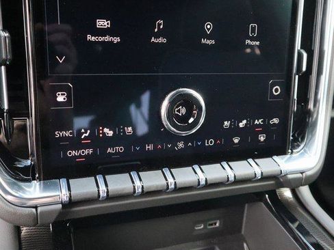 New 2026 GMC Yukon XL Elevation image 40