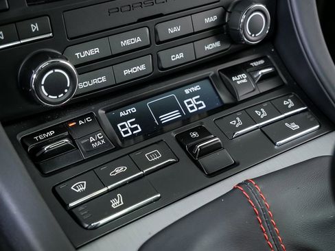 Certified 2018 Porsche 911 GT3 image 19