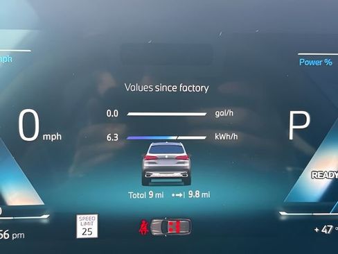 Used 2026 BMW X5 xDrive50e image 16