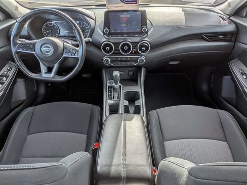 Used 2022 Nissan Sentra SV FWD image 17
