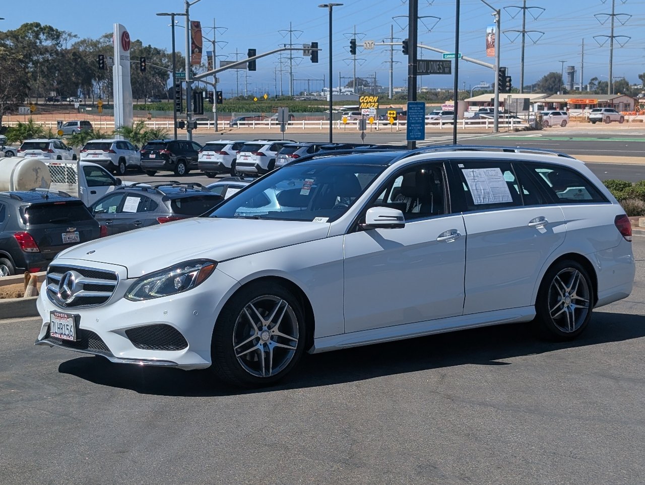 Used 2015 Mercedes-Benz E 350 4MATIC Wagon image 11