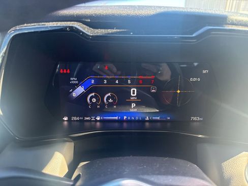 Used 2024 Chevrolet Colorado ZR2 w/ Technology Package image 15