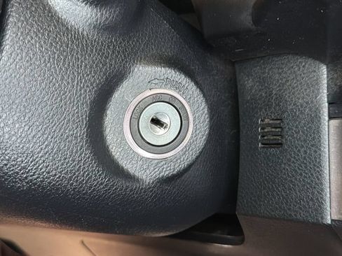 Used 2021 Toyota Tacoma SR w/ SR Convenience Package RWD image 23