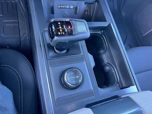 New 2026 GMC Hummer EV 4x4 Crew Cab image 19