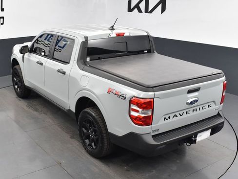 Used 2023 Ford Maverick XLT w/ Equipment Group 300A Standard image 12
