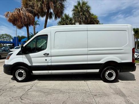 Used 2023 Ford Transit 250 Medium Roof w/ Load Area Protection Package RWD image 3