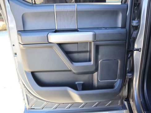 Used 2021 Ford F350 Lariat w/ Lariat Value Package image 31