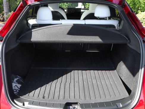 Used 2026 Tesla Model Y Long Range RWD image 8
