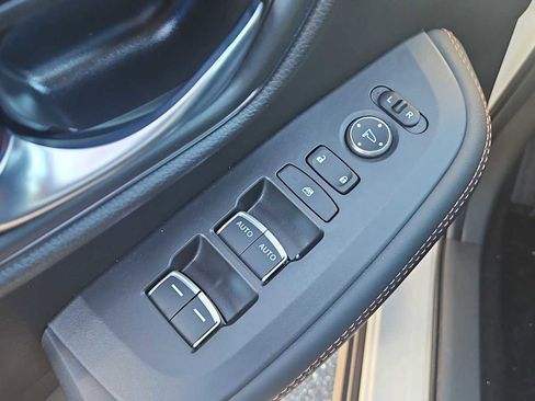 New 2026 Honda HR-V Sport image 14