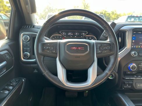 Used 2022 GMC Sierra 1500 Elevation image 34