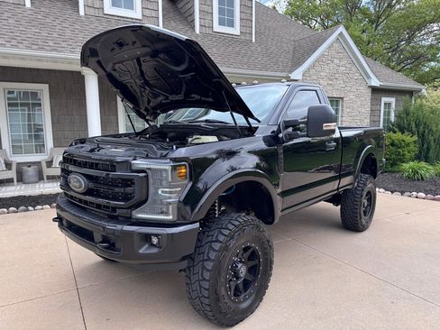 Used 2022 Ford F350 XLT w/ XLT Value Package AWD/4WD image 23