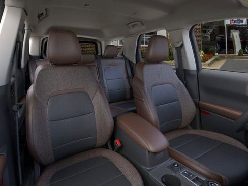 New 2026 Ford Bronco Sport Outer Banks AWD/4WD image 33