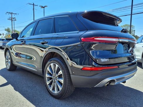 Certified 2022 Lincoln Corsair Reserve w/ Equipment Group 201A image 3