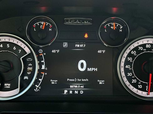 Used 2018 RAM 2500 Laramie w/ Sport Appearance Group image 10