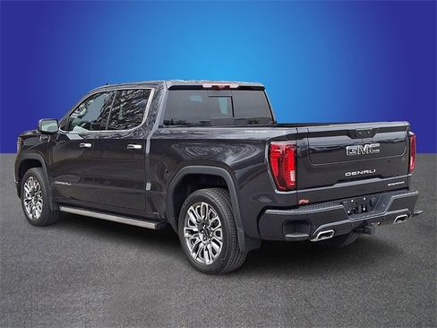 Used 2025 GMC Sierra 1500 Denali Ultimate image 6