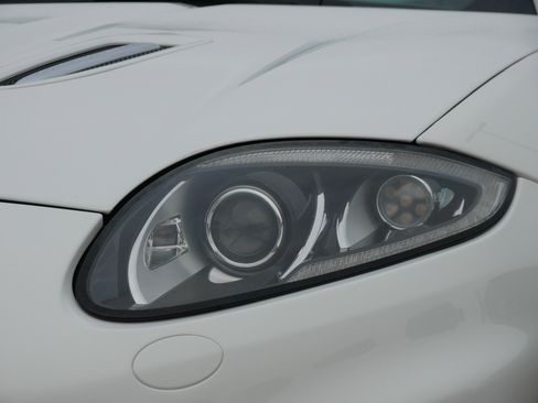 Used 2013 Jaguar XKR R image 9