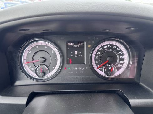 Used 2019 RAM 1500 Express w/ Express Value Package AWD/4WD image 21