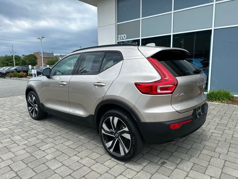 Used 2023 Volvo XC40 B5 Plus w/ Driver Assist Package AWD/4WD image 27