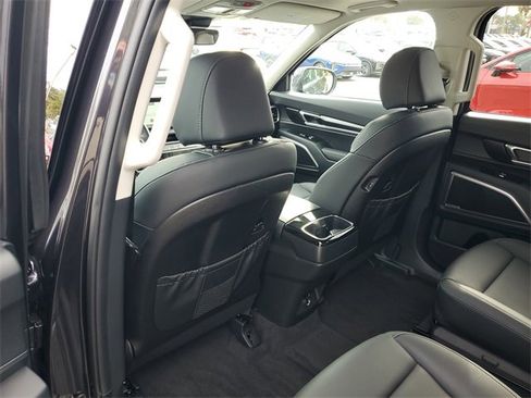 New 2025 Kia Telluride S image 17