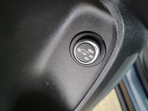 Used 2024 Buick Envista Sport Touring w/ Convenience I Package image 14