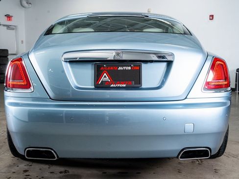 Used 2017 Rolls-Royce Wraith image 7