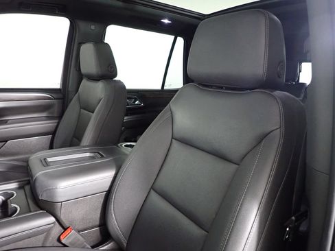 Used 2023 Chevrolet Tahoe Z71 w/ Z71 Off-Road Package AWD/4WD image 26