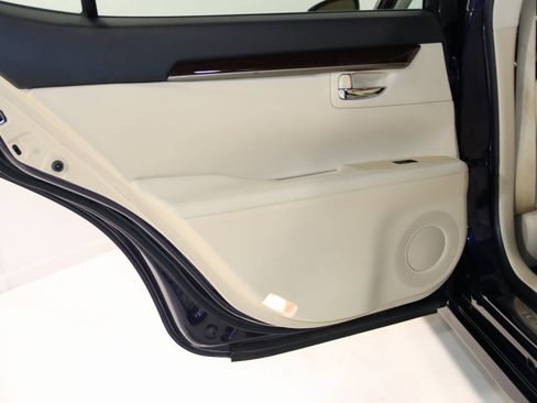 Used 2013 Lexus ES 350 image 41