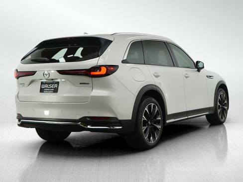 Certified 2024 MAZDA CX-90 Plug-In Hybrid w/ Premium Pkg image 5