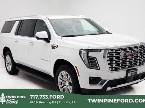 Used 2025 GMC Yukon XL Denali image 1