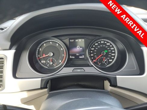 Used 2021 Volkswagen Atlas SE w/ Panoramic Sunroof Package image 17