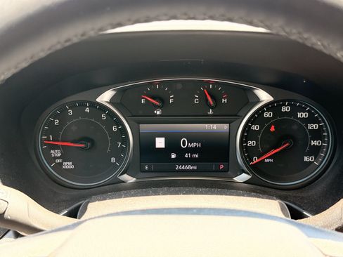 Used 2024 Chevrolet Equinox Premier FWD image 10
