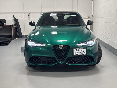New 2025 Alfa Romeo Giulia AWD w/ Driving Assist Package image 2
