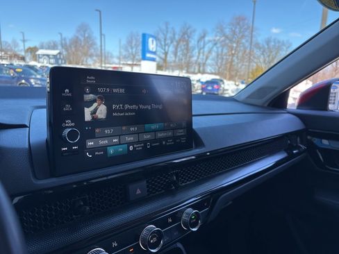 Used 2023 Honda CR-V EX-L image 18